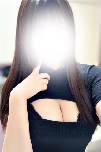 日色 もえか