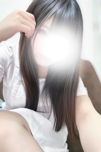 日色 もえか