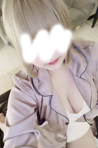 小鳥遊 ゆの
