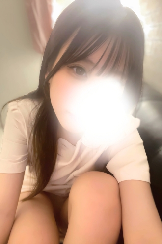 月垣 ゆずは