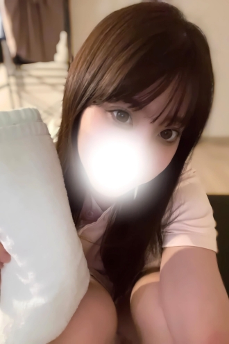 月垣 ゆずは